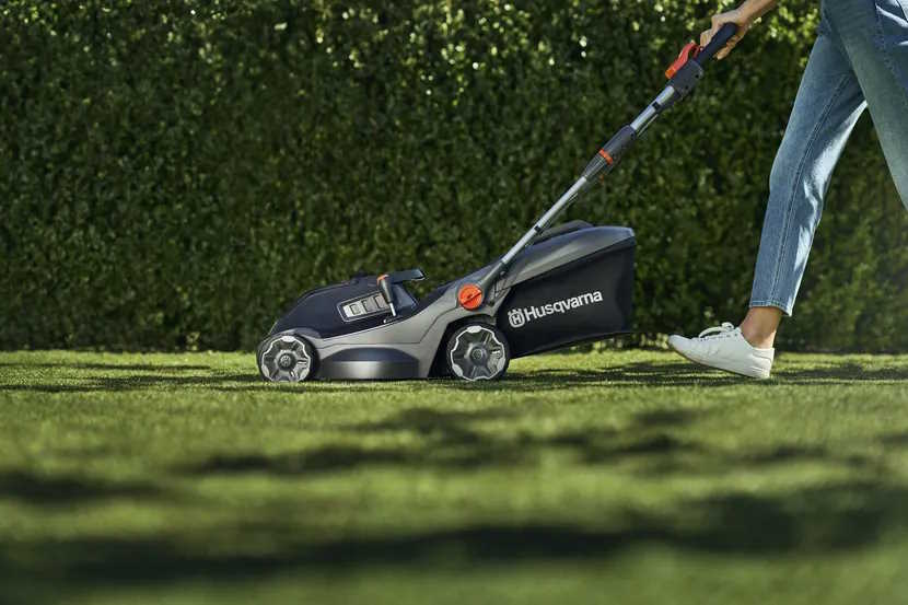 HUSQVARNA ASPIRE LC34 RUOHONLEIKKURI, 18-B72+18-C70