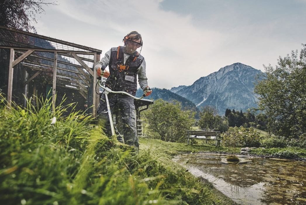 STIHL FS 131 2026 polttomoottorikäyttöinen raivaussaha