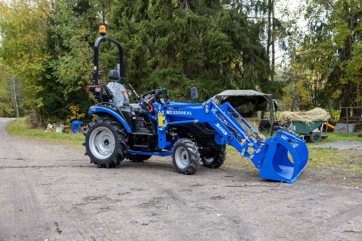 Solis 26 9+9 XL 4WD Etukuormaajalla