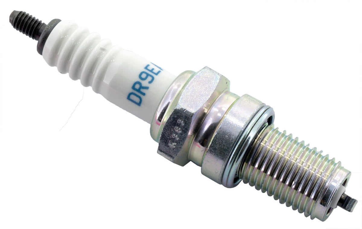 DUELL NGK sparkplug DR9EA