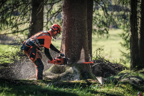 HUSQVARNA 572XPG, RUNKO ILMAN TERÄVARUSTUSTA