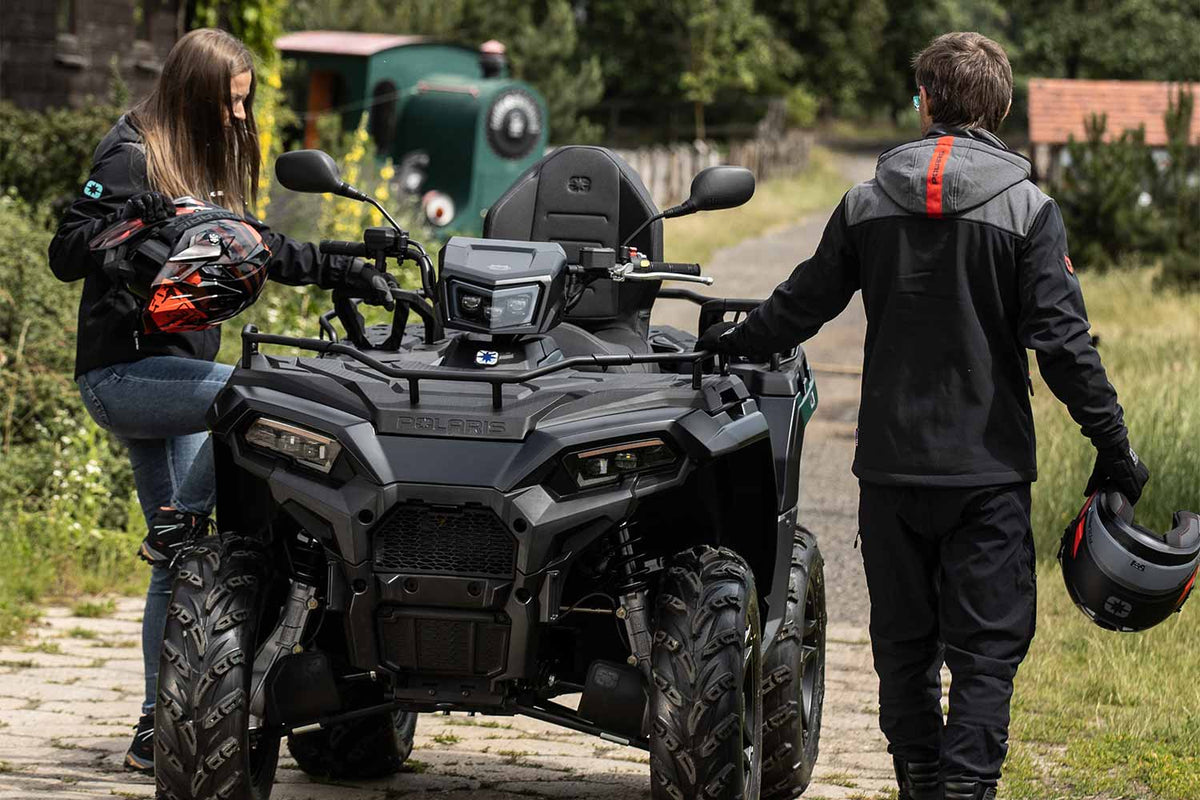 Polaris Sportsman570 EFI EPS Black 2UP + TELASARJA