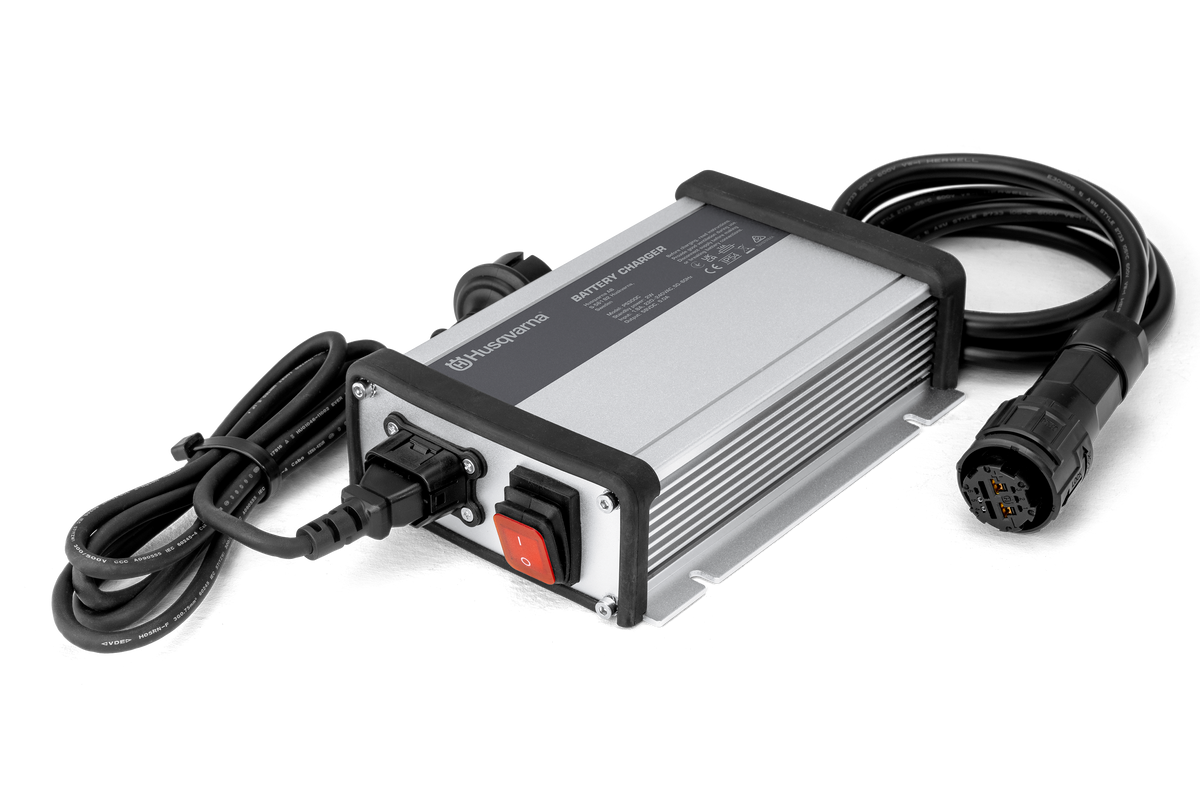 HUSQVARNA LATURI PS300C, 300 W, SOPII AKKURIDER, PIKAKIINN.