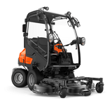 HUSQVARNA P 525DX, varustettu ohjaamolla, ei leikkuulaitetta