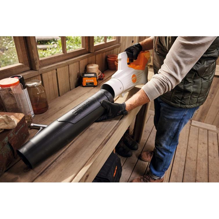 STIHL BGA 50.0 SET Akkukäyttöinen puhallin