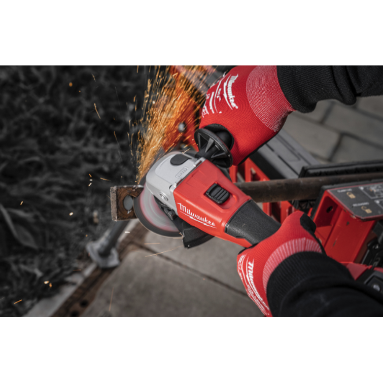 MILWAUKEE KULMAHIOMAKONE M18 BLSAG125X0