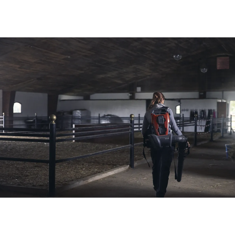 Husqvarna 340IBT, EI AKKU/LATURI