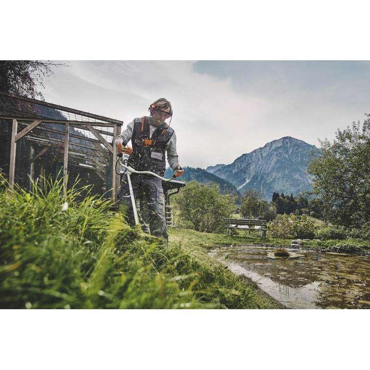 STIHL FS 131 Raivaussaha 1-pakkus