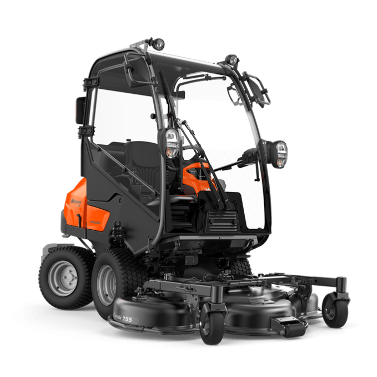 HUSQVARNA P 525DX, varustettu ohjaamolla, ei leikkuulaitetta