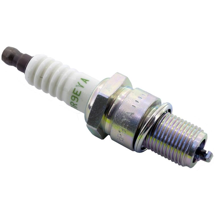 DUELL NGK sparkplug BR9EYA