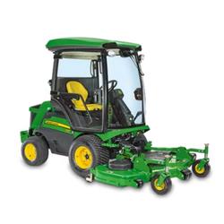 JOHN DEERE Paketti: 1585 ohjaamolla + 90 2468DM