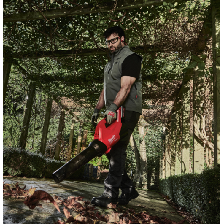 MILWAUKEE AKKUREPPUPUHALLIN M18 FBPB-0