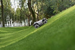 Roborock RockMow Z120 LiDAR robottiruohonleikkuri