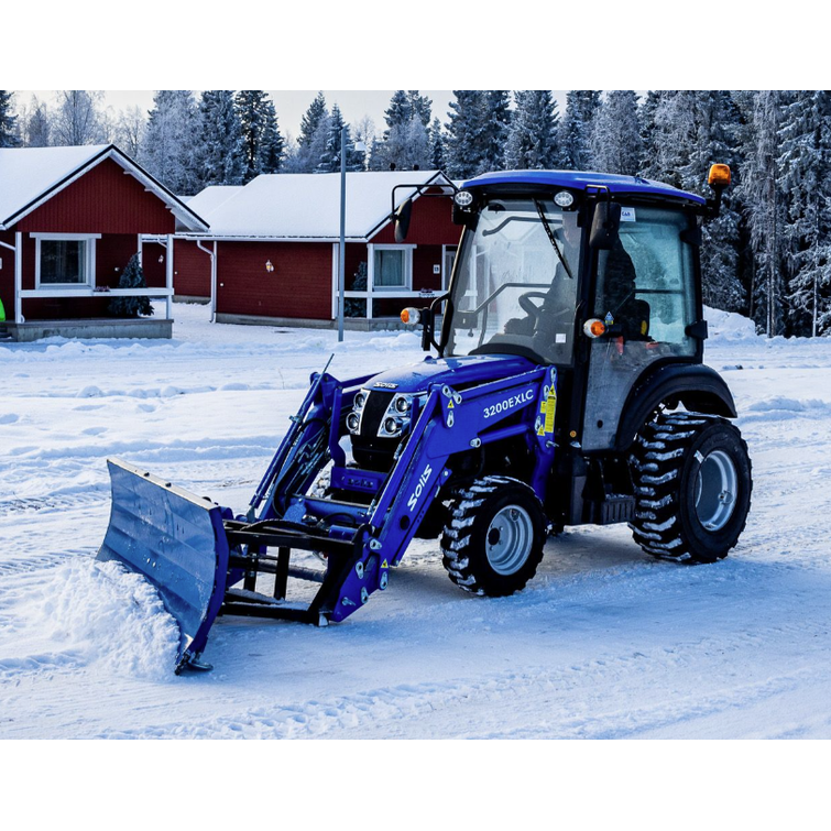 Solis 26 9+9 XL 4WD, Ohjaamolla Etukuormaajalla