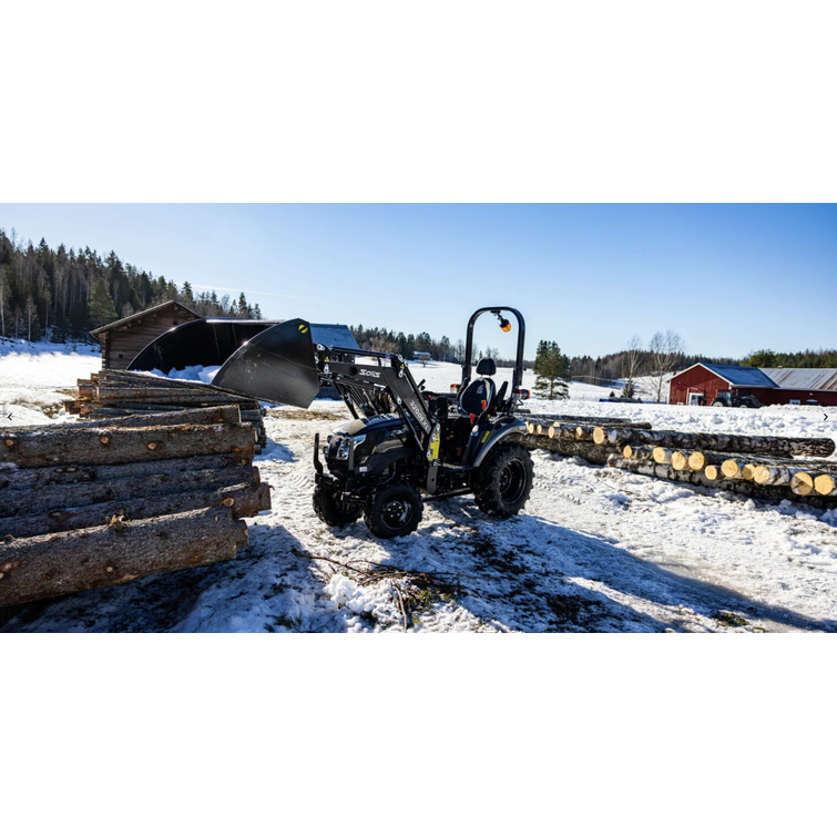 SOLIS 26 9+9 Traktori JUHLAMALLI ETUKUORMAAJALLA