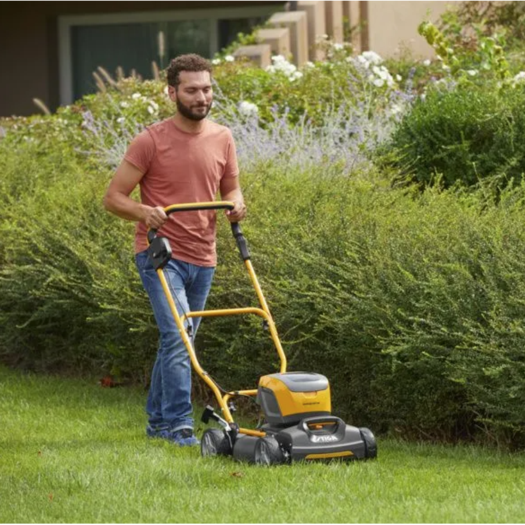 STIGA MULTICLIP 547 AE KIT - 48V-4Ah - 500m2