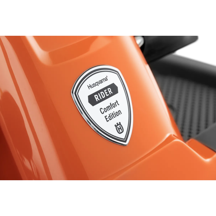 Husqvarna R214TC Comfort edition, C103-leikkuulaite, HV 586AE, hydro