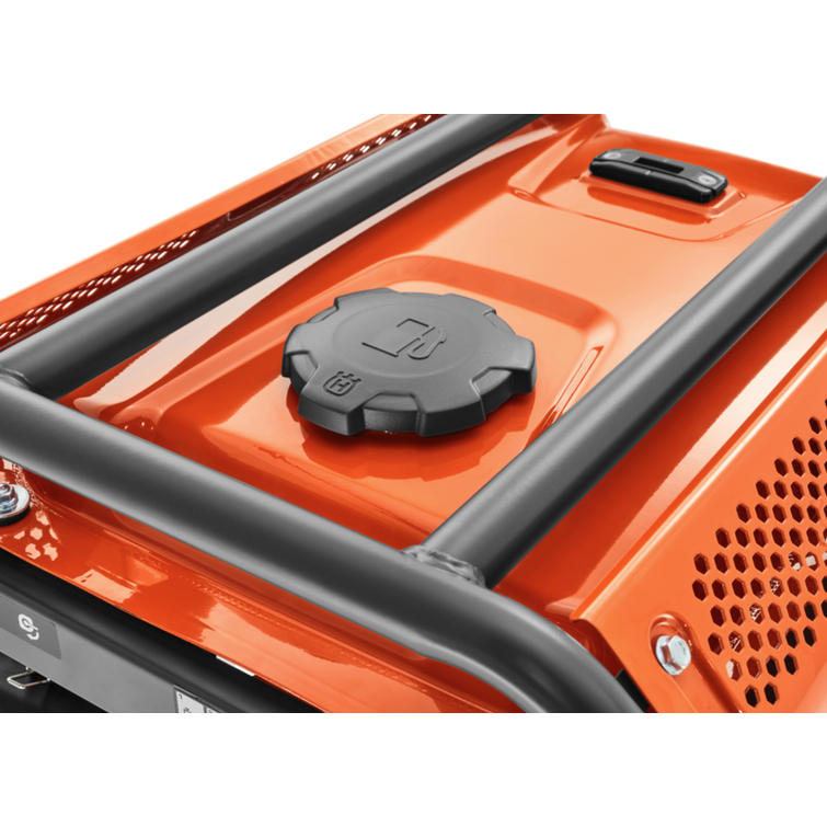 HUSQVARNA G3200P, 230V/50HZ, 2800/3000W, 3,8HP