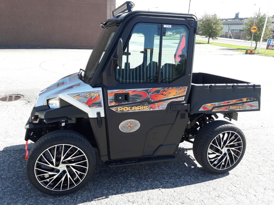 Husqvarna 450 moottorisaha Husqvarna 450 moottorisaha